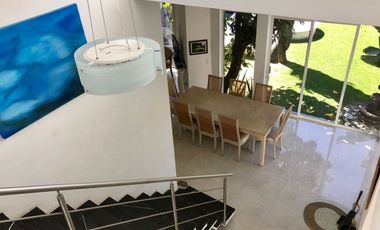LINDA CASA EN BURGOS BUGAMBILIAS