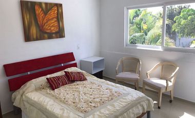 LINDA CASA EN BURGOS BUGAMBILIAS