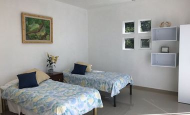 LINDA CASA EN BURGOS BUGAMBILIAS