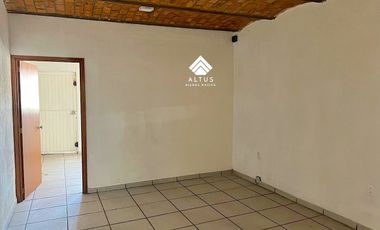 Bodega Uso Comercial o Industrial en Tlaquepaque