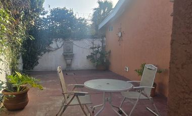AMPLIA CASA EN VENTA EN ROSARITO