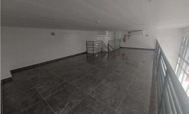 ALQUILER LOCAL VIA BRASIL A PASOS DE VIA ESPAÑA