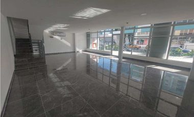 ALQUILER LOCAL VIA BRASIL A PASOS DE VIA ESPAÑA