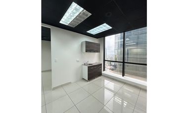 ALQUILER OFICINAS  AMOBLADAS EN CALLE 50-175M2 KAF