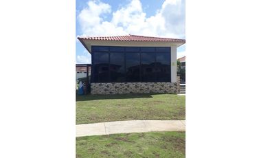 SE ALQUILA CASA EN COSTA VERDE