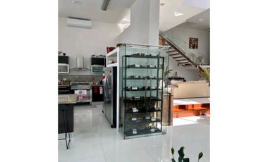 ALQUILER CASA EN ALTOS DEL GOLF 500 MT2 YM