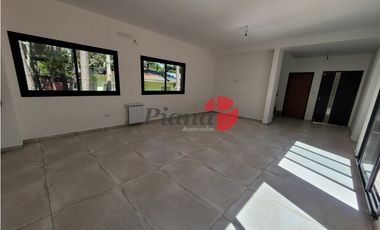 Casa en Venta - Zona Norte - A estrenar - Calidad de Construcción