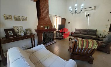 Casa en Venta - Zona B5 - Excelente estado - Ideal para Vivienda