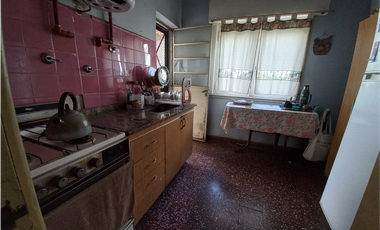 CASA VENTA SOBRE AV. PORTUGAL APTA CREDITO