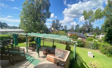 CABAÑAS CON PILETA CLIMATIZADA Y PARQUE