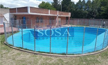 CASA QUINTA EN PONTEVEDRA Calle: Muñiz Nº 4265 esq Giachino