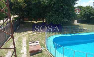 CASA QUINTA EN PONTEVEDRA Calle: Muñiz Nº 4265 esq Giachino