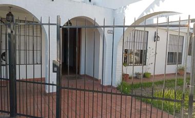 Casa en venta en Quilmes Este