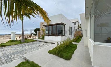 VENTA CASA EN URB. CUMBRES DE AYANGUE CON SUITE INDEPENDIENTE VerV