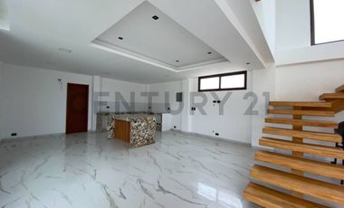 VENTA CASA EN URB. CUMBRES DE AYANGUE CON SUITE INDEPENDIENTE VerV