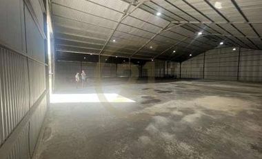 Galpón para uso comercial o industrial