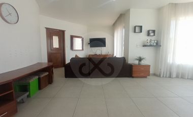 Casa en renta en Hacienda de las Palmas