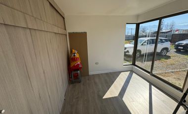Se vende Parcela con casa estilo Mediterránea