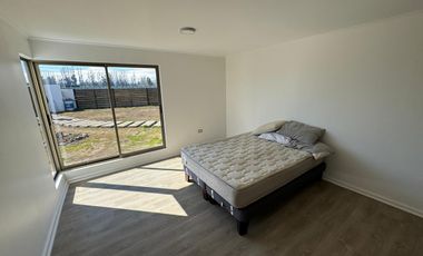 Se vende Parcela con casa estilo Mediterránea