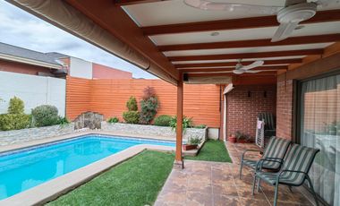 Casa dos pisos Modelo Quillay  Condominio Valle Araucarias