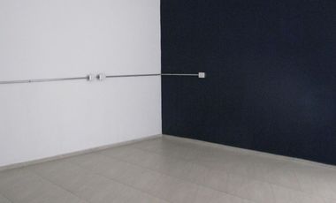 ARRIENDO Local Comercial 59,95 m2 Av. La Montaña, Lampa