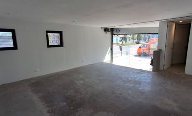 ARRIENDO Local Comercial de 45,61 m2, Santa Rosa