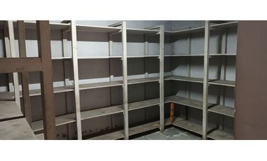 ARRIENDO Local Comercial 182 m2, Gran Avenida