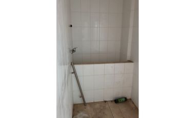 ARRIENDO Local Comercial 118,11 m², Strip Center, La Dehesa