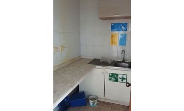 ARRIENDO Local Comercial 118,11 m², Strip Center, La Dehesa