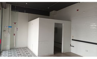ARRIENDO Local Comercial 35,36 m², Strip Center, La Dehesa