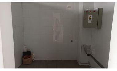 ARRIENDO Local Comercial 35,36 m², Strip Center, La Dehesa