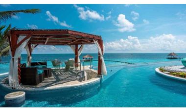 casa en venta de 6 habitaciones con enorme terreno Puerto Morelos