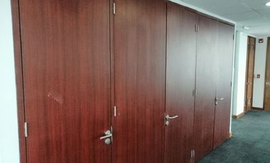 ARRIENDO Oficina Habilitada de 515,34 m2, Metro Pedro de Valdivia