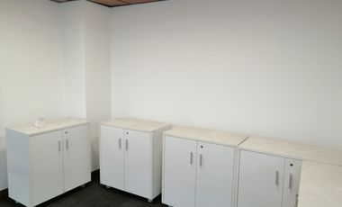 ARRIENDO Oficina Habilitada de 515,34 m2, Metro Pedro de Valdivia
