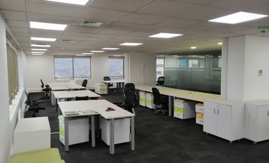 ARRIENDO Oficina Habilitada de 515,34 m2, Metro Pedro de Valdivia