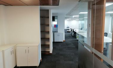 ARRIENDO Oficina Habilitada de 515,34 m2, Metro Pedro de Valdivia
