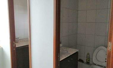 ARRIENDO Oficina Habilitada de 146,72 m2, Metro Pedro de Valdivia