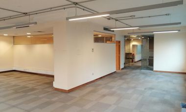 ARRIENDO Oficina Habilitada de 255,36 m2, Metro Pedro de Valdivia