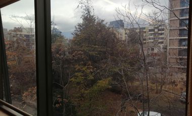 ARRIENDO Oficina Habilitada de 255,36 m2, Metro Pedro de Valdivia