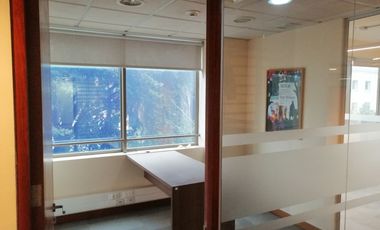 ARRIENDO Oficina Habilitada de 255,36 m2, Metro Pedro de Valdivia