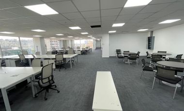 ARRIENDO AMOBLADO  Oficina de 435,28 m2, Metro Pedro de Valdivia