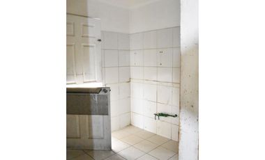 ARRIENDO Local Comercial 170,90 m2 Strip Center, Av. La Montaña