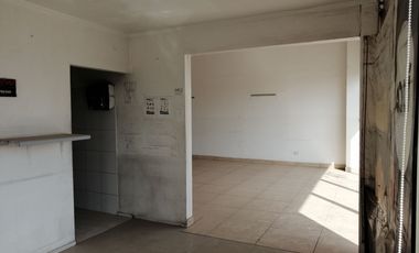ARRIENDO Local Comercial 170,90 m2 Strip Center, Av. La Montaña