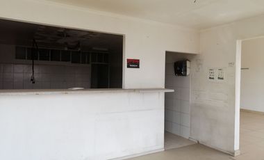 ARRIENDO Local Comercial 170,90 m2 Strip Center, Av. La Montaña