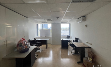 ¡OPORTUNIDAD! OFICINA EN VENTA  MEJOR UBICACIÓN SAN ISIDRO FINANCIERO