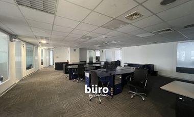 ¡OPORTUNIDAD! OFICINA EN VENTA  MEJOR UBICACIÓN SAN ISIDRO FINANCIERO