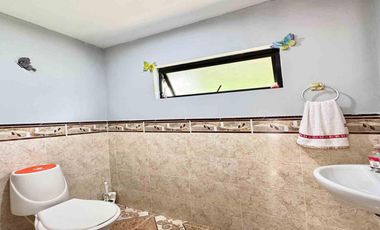 FINCA EN VENTA EN COMBIA BAJA