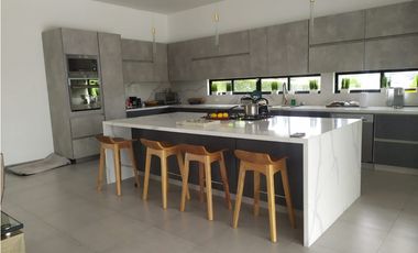 RENTA CASA CAMPESTRE EN CONDOMINIO VIA ARMENIA PEREIRA