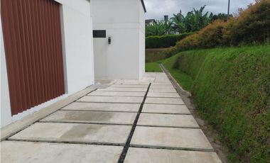 RENTA CASA CAMPESTRE EN CONDOMINIO VIA ARMENIA PEREIRA