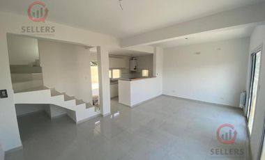 Venta - Duplex  3 Dormitorios - Neuquén capital